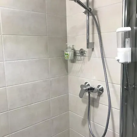Pepleri 7 شقة فندقية 3*
