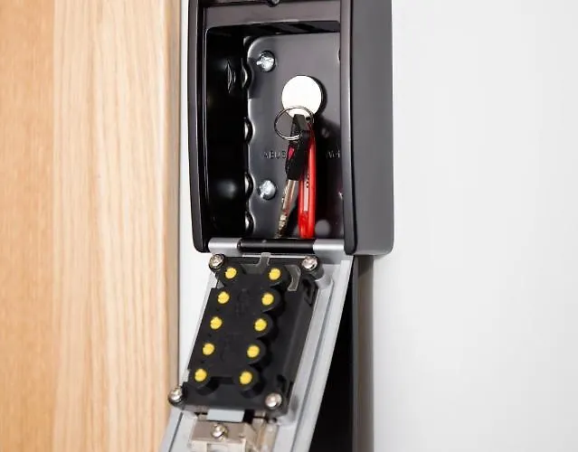 Pepleri 7 Apartahotel